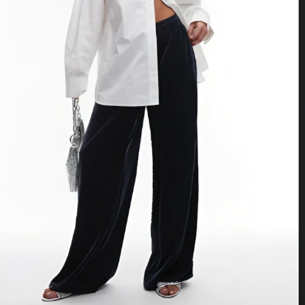 NWT velvet pants